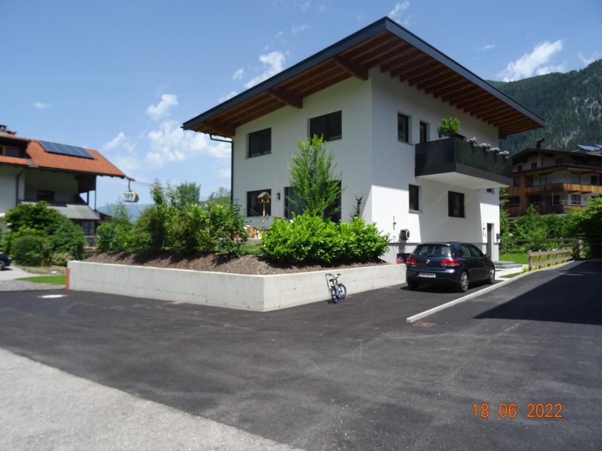 Apart Anna Mayrhofen Exterior photo